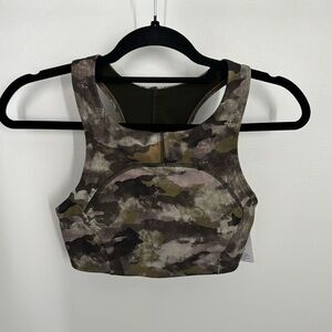 Lululemon Tough Train High-Neck sports bra